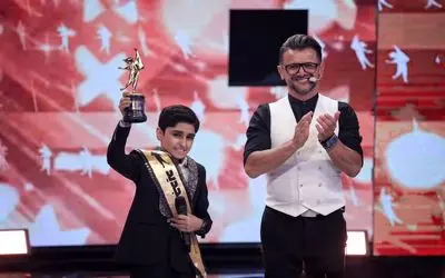 آواز بهشتی؛ علی طولابی با این اجرا همه رو مبهوت صداش کرد یاد استاد شجریان زنده شد