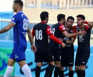 چشم سپاهان و استقلال به تیم قلعه‌نویی