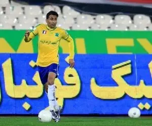 دو بازیکن نفت بازی با پرسپولیس را از دست داند