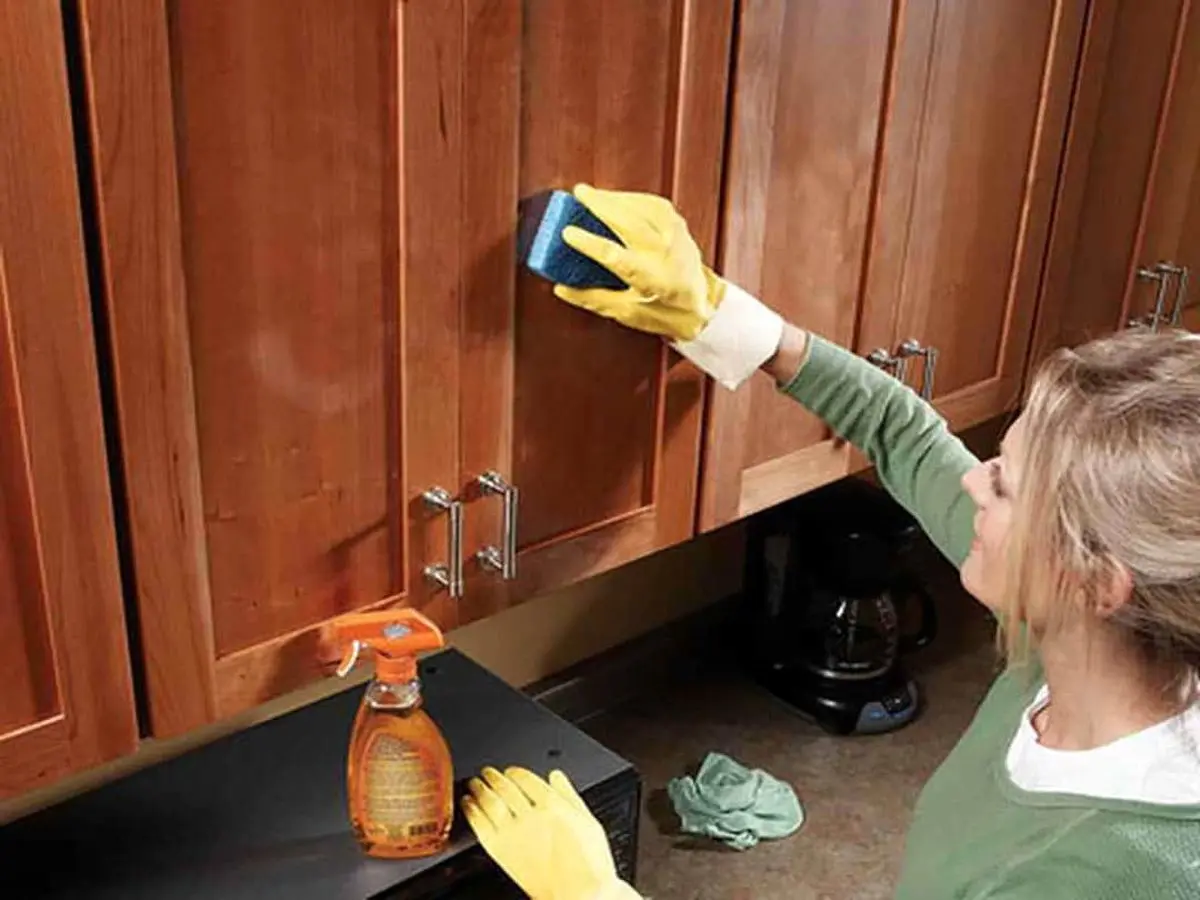 How-to-Clean-Kitchen-Cabinets-jpg-1