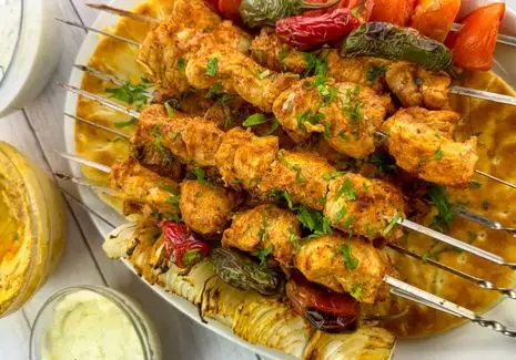 آموزش آشپزی؛ جوجه ماستی با دمی زردچوبه یه غذای متفاوت