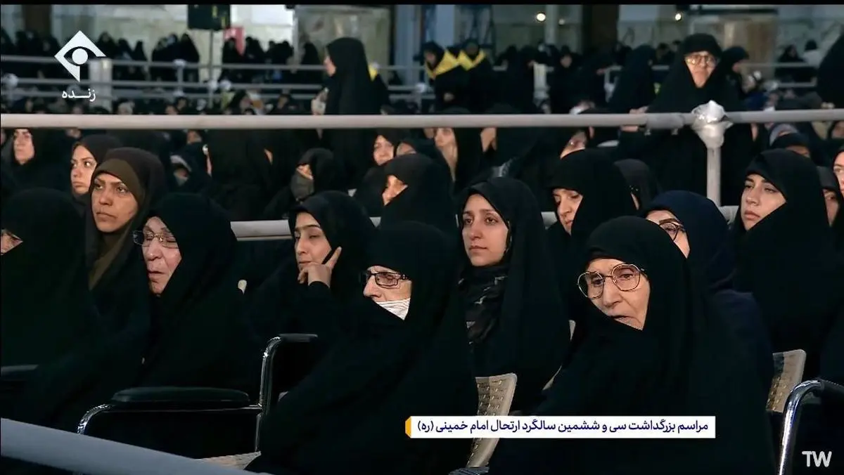 عکس جدید از ۳ دختر امام خمینی در مراسم بزرگداشت سی و ششمین سالگرد ارتحال امام عکس جدید از ۳ دختر امام خمینی در مراسم بزرگداشت سی و ششمین سالگرد ارتحال امام