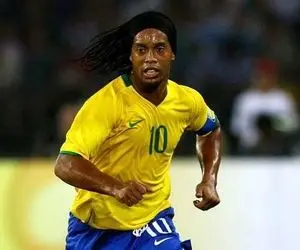 مرگ رونالدینیو واقعی یا دروغ سیزده؟+ جزئیات