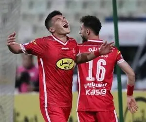 (عکس) مهاجم پرسپولیس صفحه یک تیم لیگ برتری را فالو کرد!