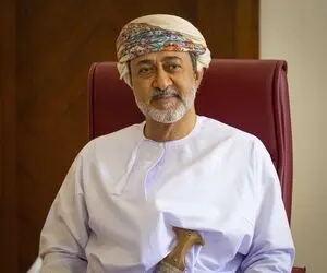 تصویری از دیدار سلطان عمان با رهبر انقلاب اسلامی