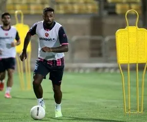 وقتی گل محمدی تنها موافق برگشت لوکادیاست