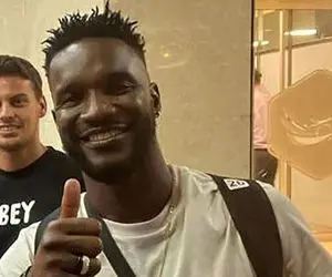 (عکس) آقای گل لیگ فرانسه در ایران؛ ستاره امروز قرمزپوش می‌ شود؟