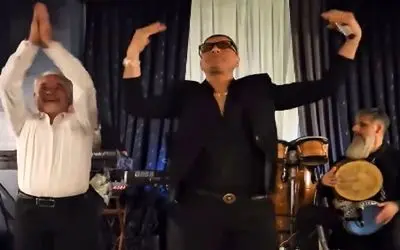 آواز دیش دیش؛ صادق بوقی با پسر آغاسی تو رشت دست تو دست دختران اهوازی خوند