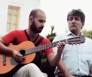 آواز خیابانی؛ آقاهه چه از ته دل آهنگ قصه عشقت رو میخونه/ ماشاالله ملتو برد تو اغماء