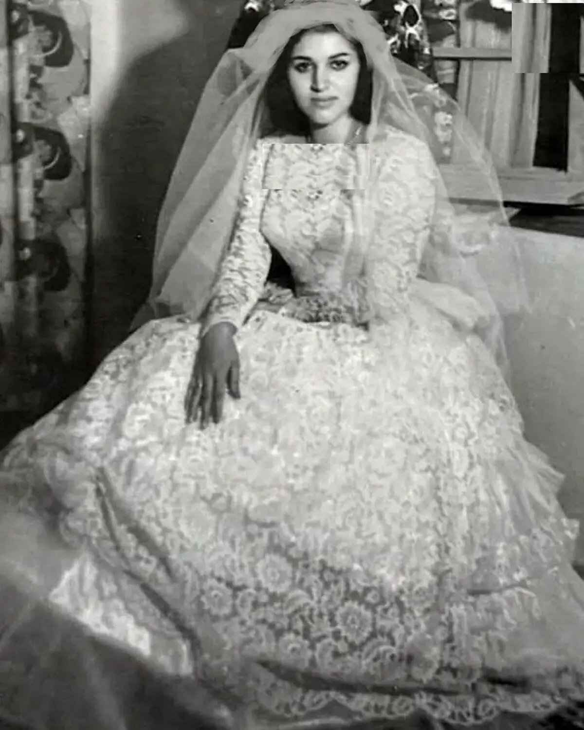 مهستی