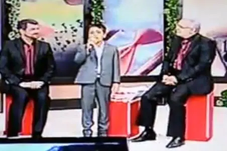 آواز شاد؛ جوان ترین خواننده ایرانی که بعد از دیدن میمونی این صدا واقعا مال ایشونه؟