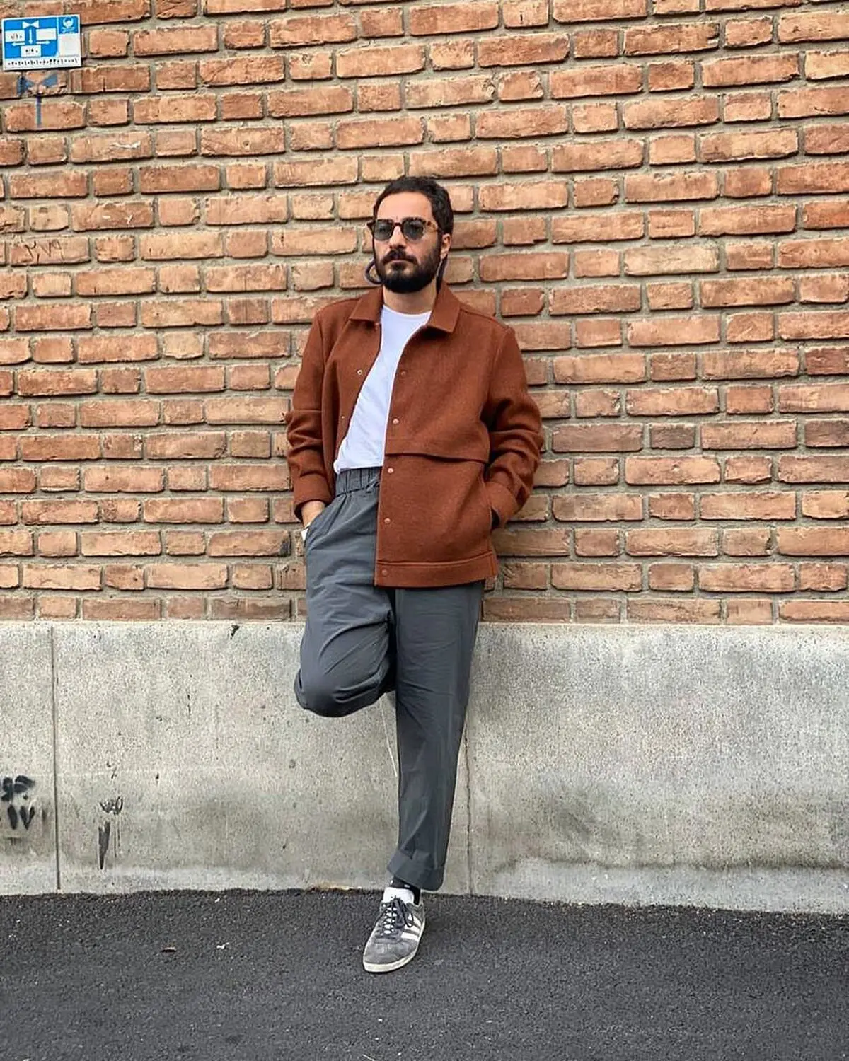 نوید محمدزاده