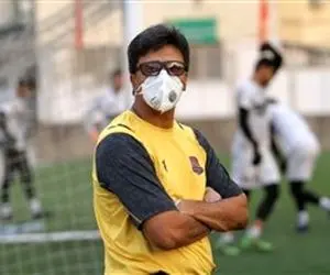 آقا صمد دوباره کنار محمود فکری 