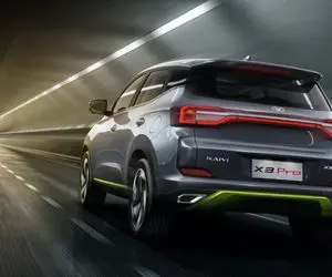 (عکس) خودرو میلیاردی ساخت ایران وارد می شود 