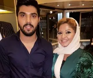 (عکس) آقازاده معروف به همراه همسر و دخترش لو رفت!