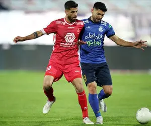 9 ستاره استقلال و پرسپولیس در خطر محرومیت از دربی؛ سرمربی ها ریسک می کنند؟