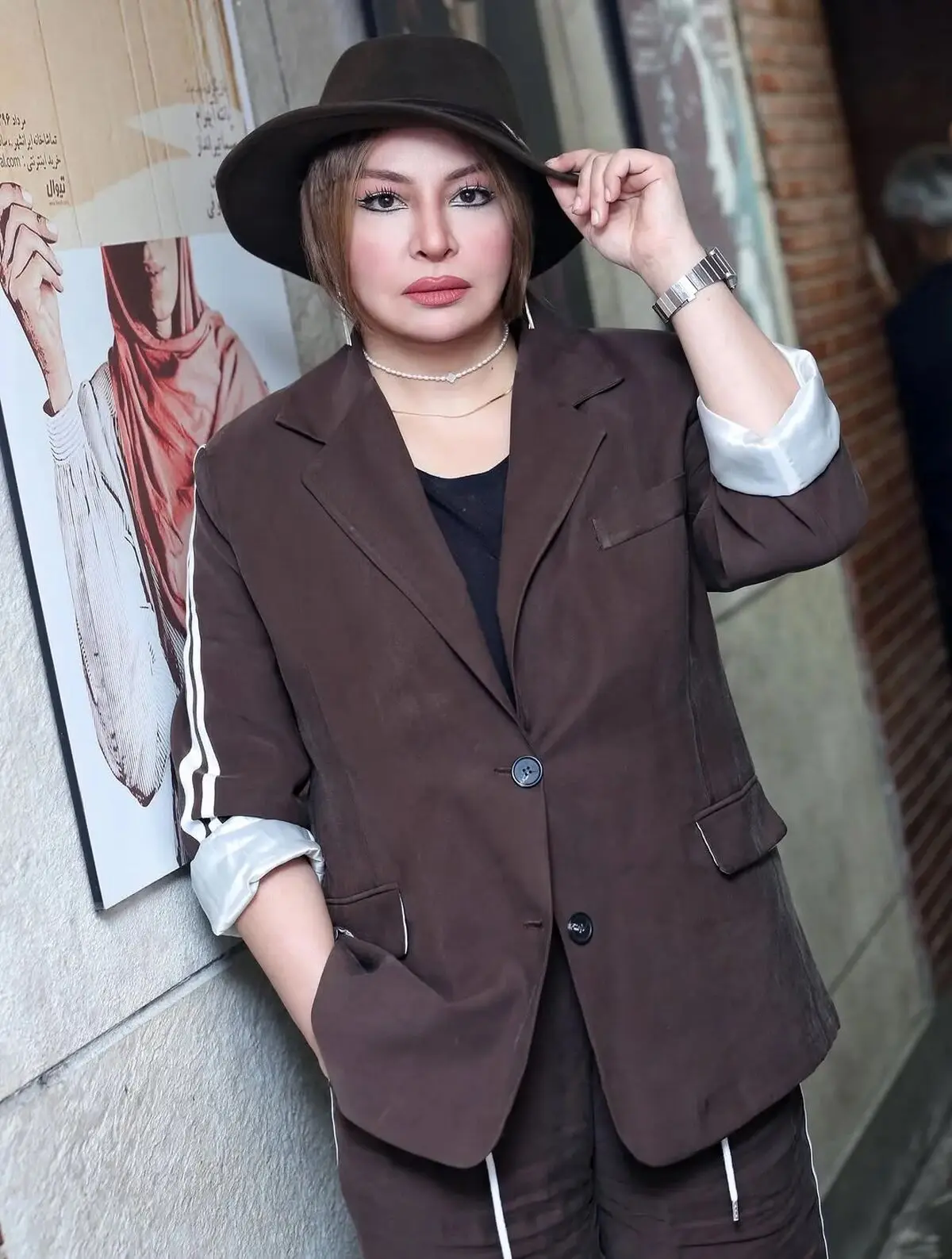 مه 1