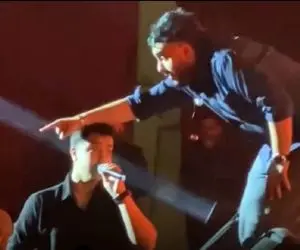 آواز احساسی؛ آرون افشار با پدرش و برادرش چه اجرای دهن پر کنی داشتن