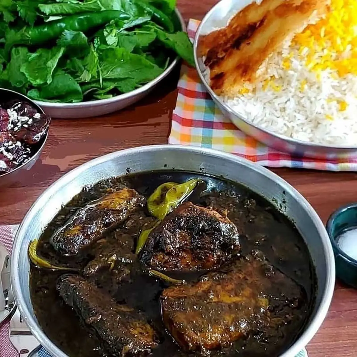 چگونه-قلیه-ماهی-خوشمزه-درست-کنیم؟