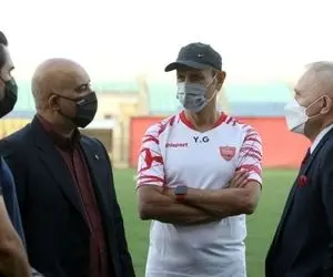 یک پرسپولیسی خوشنام مدیرعاملی باشگاه را پس زد!