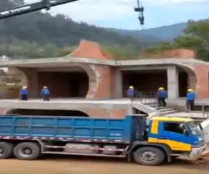 معماری خلاقانه؛ اولش که معماری رو میبینی میگی داغونه ولی تهش یه ویلا ساختن دهن پرکن