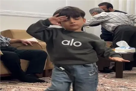 آواز شاد؛ چهارساله باشی و اینجوری برقصی خیلی حرفه / بنازمت جوجههه