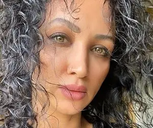 کشف حجاب روناک یونسی بازیگر ایرانی جنجال به پا کرد!