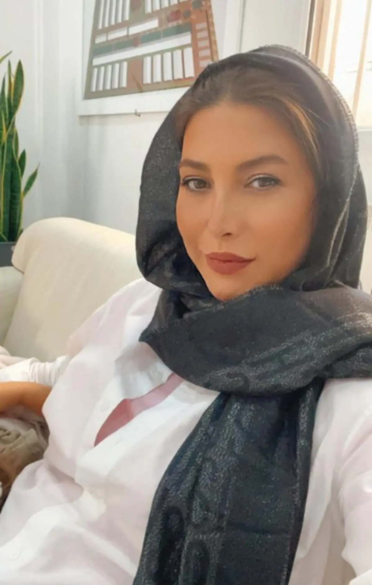 فریبا نادری