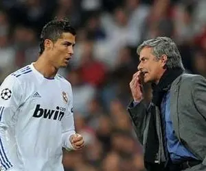 تماس مورینیو با رونالدو برای حضور در آ.اس‌رم!