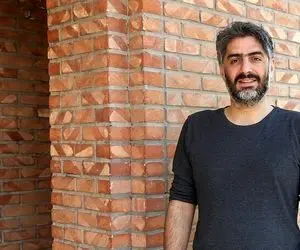 علیرضا افکاری همسر ساره بیات در کنار فرزندانش