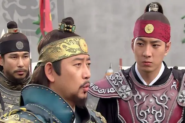 سفر به ایام قدیم/ استراحت سوسانو با 2 تا خواستگارش پشت صحنه فیلم جومونگ