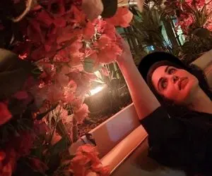 الناز شاکر دوست کار درست صحنه مراسم خیریه موناکو رو به آتیش کشید!