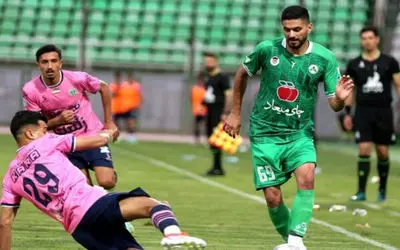 (عکس) واکنش جالب ستاره پرسپولیسی به برد پرگل مقابل استقلال