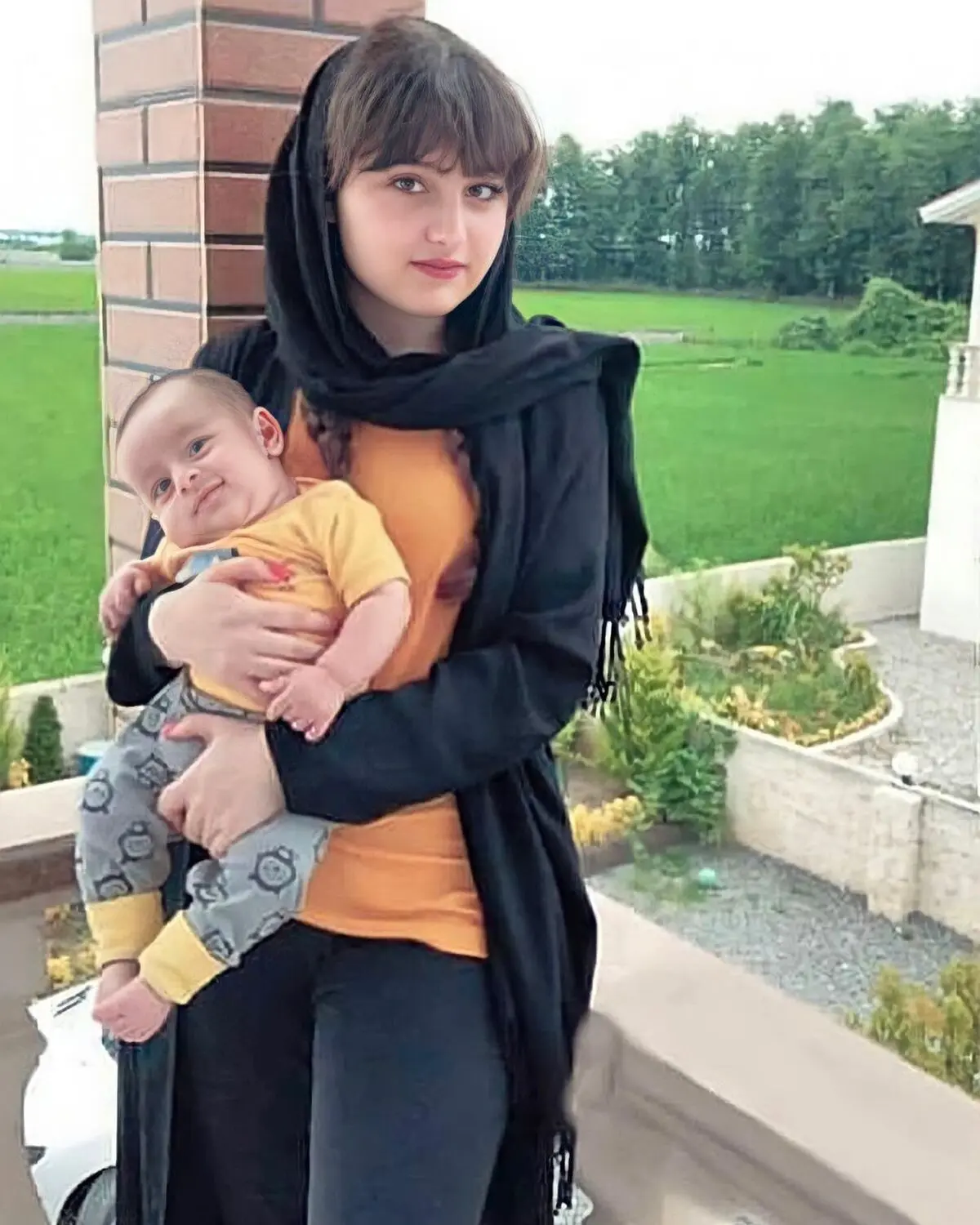 hashiyeh_irooni_1616266355_1