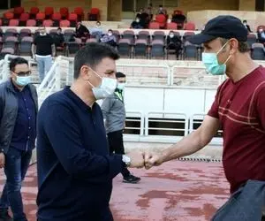 گل محمدی – قلعه نویی؛ کُت تن کیست؟