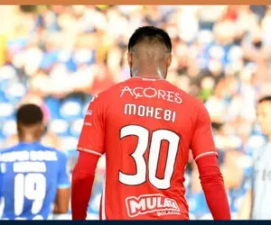 مذاکرات طولانی استقلال با دو ستاره