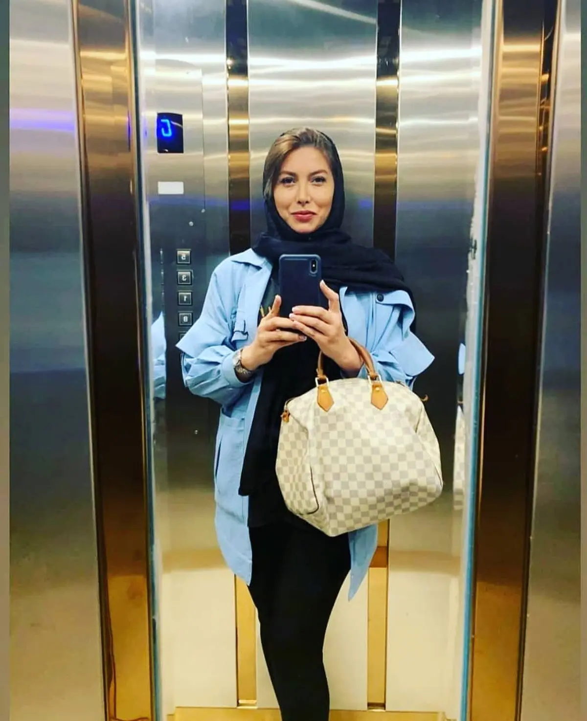 فریبا نادری