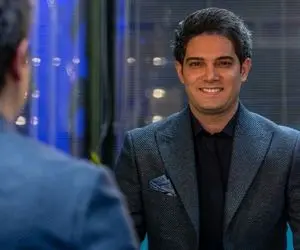 سوتی موتی ها؛ امیرعلی نبویان یه گافی داد رفیق عاقلشم نمیتونه جمعش کنه بدتر شد