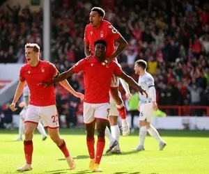 شکست تیم کلوپ از تیم آخر؛ یک شیطان‌سرخ مانع لیورپول شد!