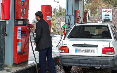 تعطیلی پمپ بنزین های تهران؛ ماجرای حمله سایبری چیست؟