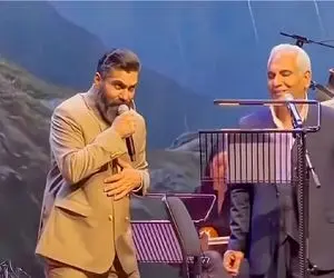 آواز شاد/آواز مدیری ترکیب شده با صدای زندوکیلی همراه با رقصنده های پشتش ترکونده