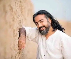 آواز اصیل؛ نشود فاش کسی آنچه میان من و توست ابتهاج  با صدای بهشتی پرواز همای چه شود