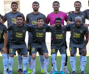 (عکس) درگیری بازیکنان در بازی سپاهان و گل‌گهر!