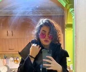 عکس ریحانه پارسا با لباس های نامتعارف و مو های بلوند!