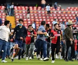 فاجعه ای برای فوتبال؛ 17 کشته فقط برای یک بازی!