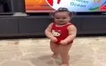 آواز شاد؛ برا دختربچه خارجی آهنگ فارسی زدن گوجه گیلاسی چنان رقصش گرفت نمیشه نگهش داشت