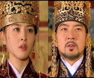 عکس؛ سفر در زمان؛ پوست قرص ماه سوسانو دختر مورد علاقه جومونگ در سن ۴۷ سالگی