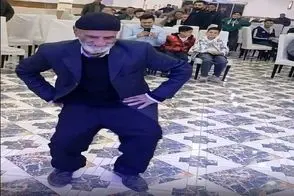 آواز شاد؛ ماشالا به حاج عمو با این رقصش معلومه جوونی پر جنب و جوشی داشته یاشاسین