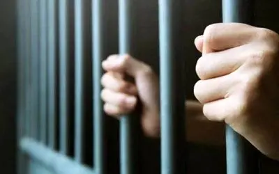 مخالفت با آزادی مردی که به یک پسربچه‌ تجاوز کرد و او را به قتل رساند