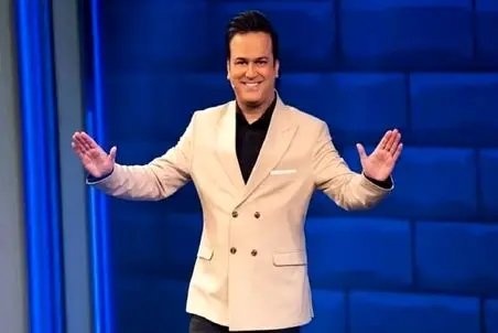 آواز شاد؛ حامد آهنگی صدای ویگن رو تقلید کرد مو نمیزنه رو دستش هنرمند نمیاد